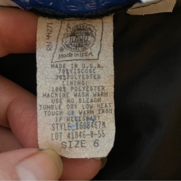 Vintage Easy Pieces black 4 button pencil skirt - Picture 8 of 8